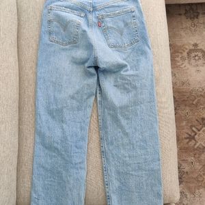 Levi's Ribcage Straight Jeans